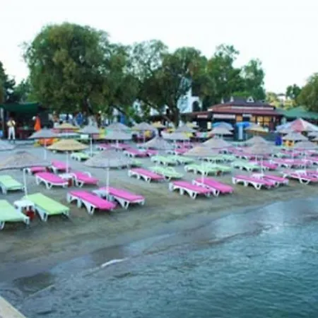 Hotel Gumbet 2*