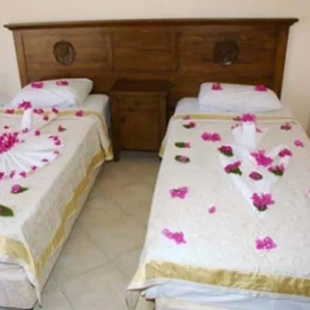 Hotel Gumbet 2*